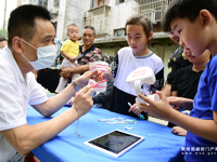省金山街道太古山社区开展“爱牙护齿 从正确刷牙做起”活动