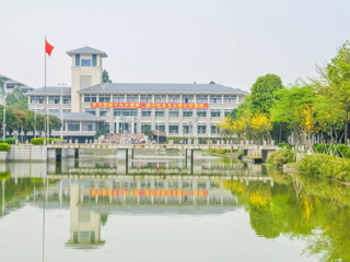 风光很好，人气火爆!首日参观人数突破800人！